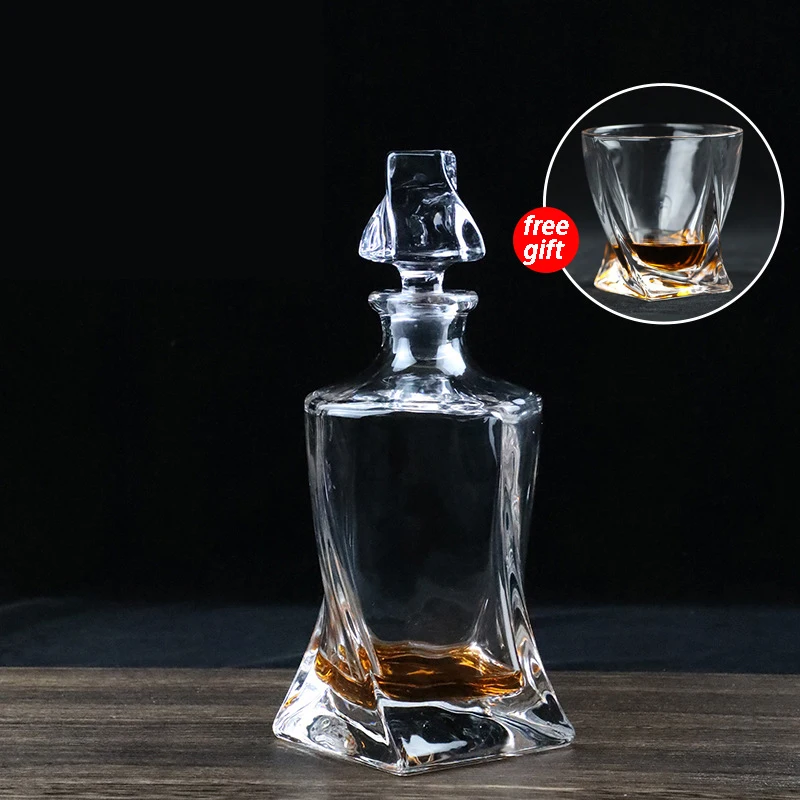 Hot sales of high end creative crystal glass whisky decanter wine