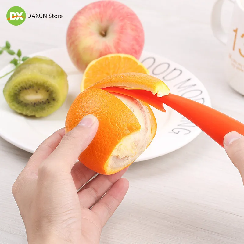 

Multi-functional plastic orange peeler grapefruit convenient and practical peeler effortless clean and hygienic peeler