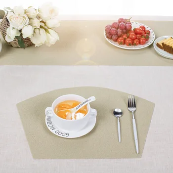 

50pcs Placemat Anti-Slip Heat Proof Mat European Western-Style Placemat Custom Fan-Shaped Waterproof Mat Wholesale D0010