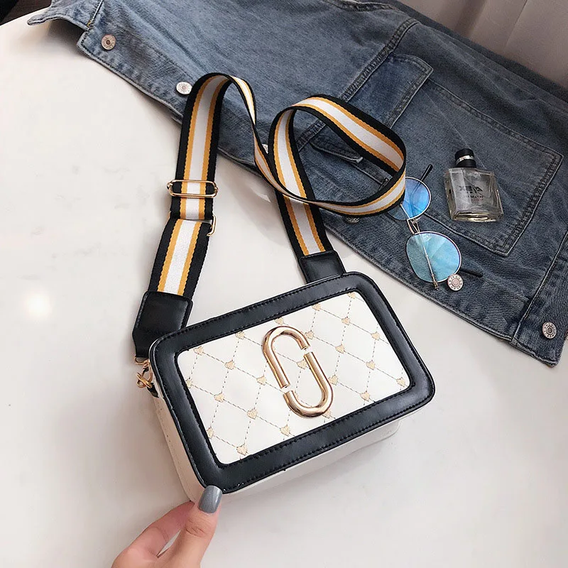 

Stylish diamond grille wide shoulder strap small square bag women's 3 Color versatile with single shoulder crossbody bags