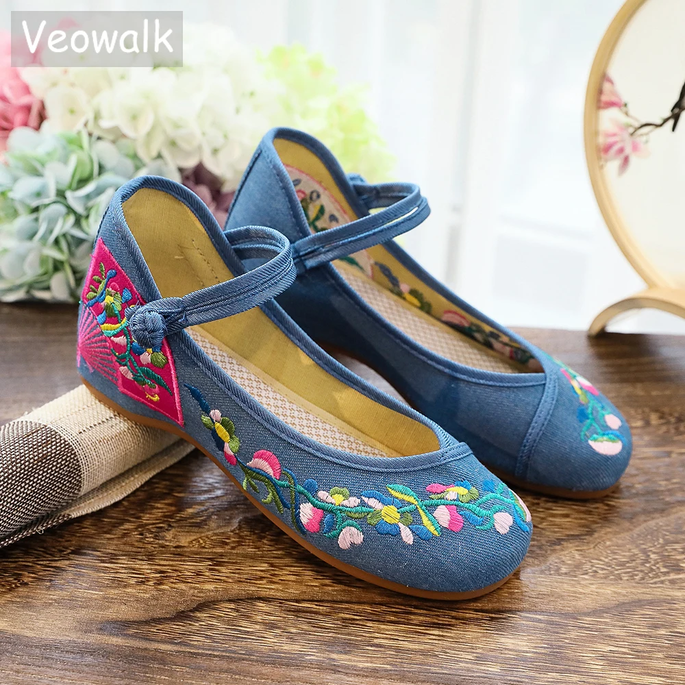

Veowalk Chinese Fan Embroidered Women Denim Cotton Ballet Flats Ladies Comfortable Casual Non-Slippery Walking Shoes Blue Red
