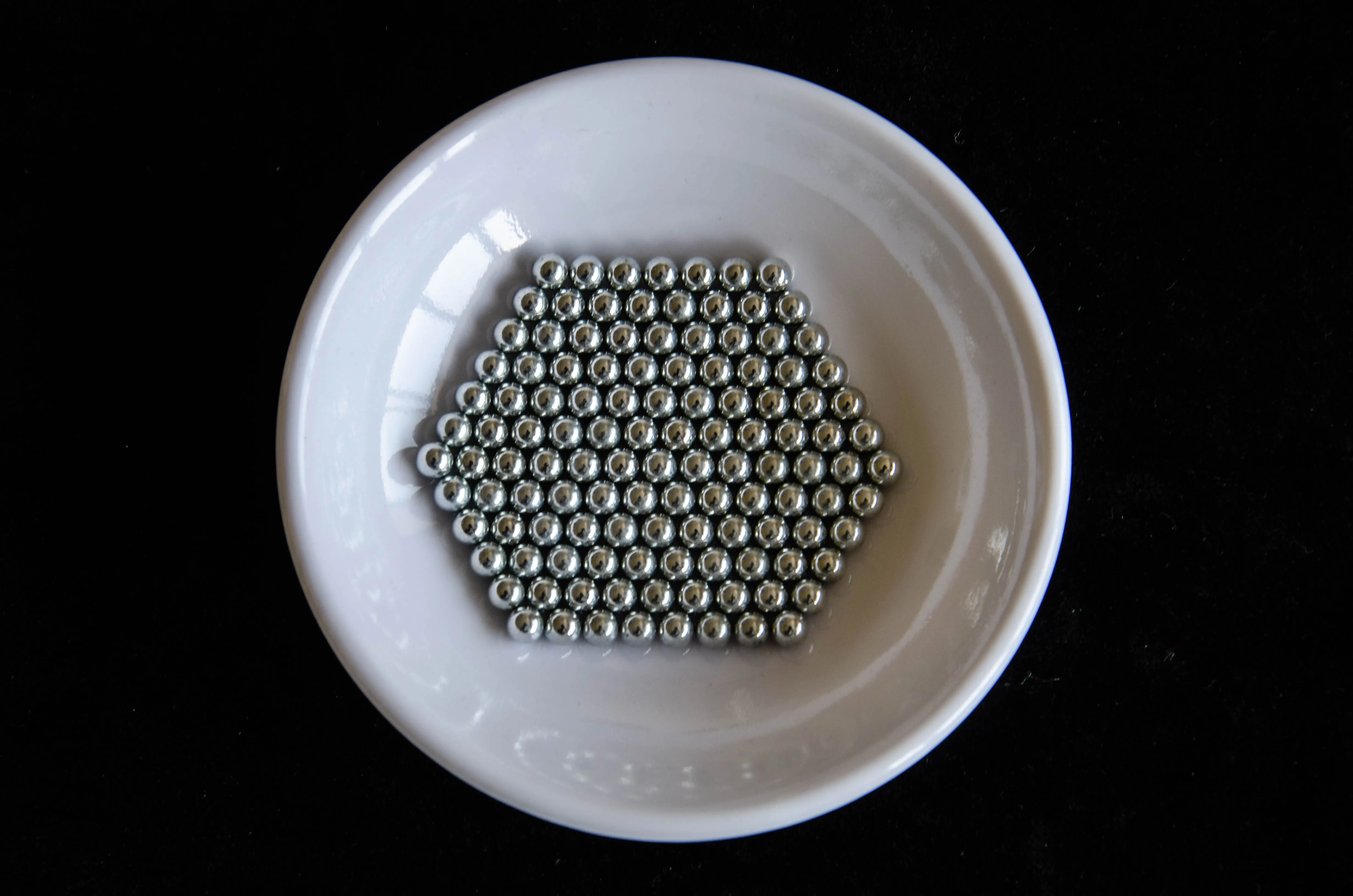 1500pcs 4.5mm paintball Steel Balls Hunting Slingshot carbon AMMO outdoor Professional Catapult Slingshot Hitting BBS
