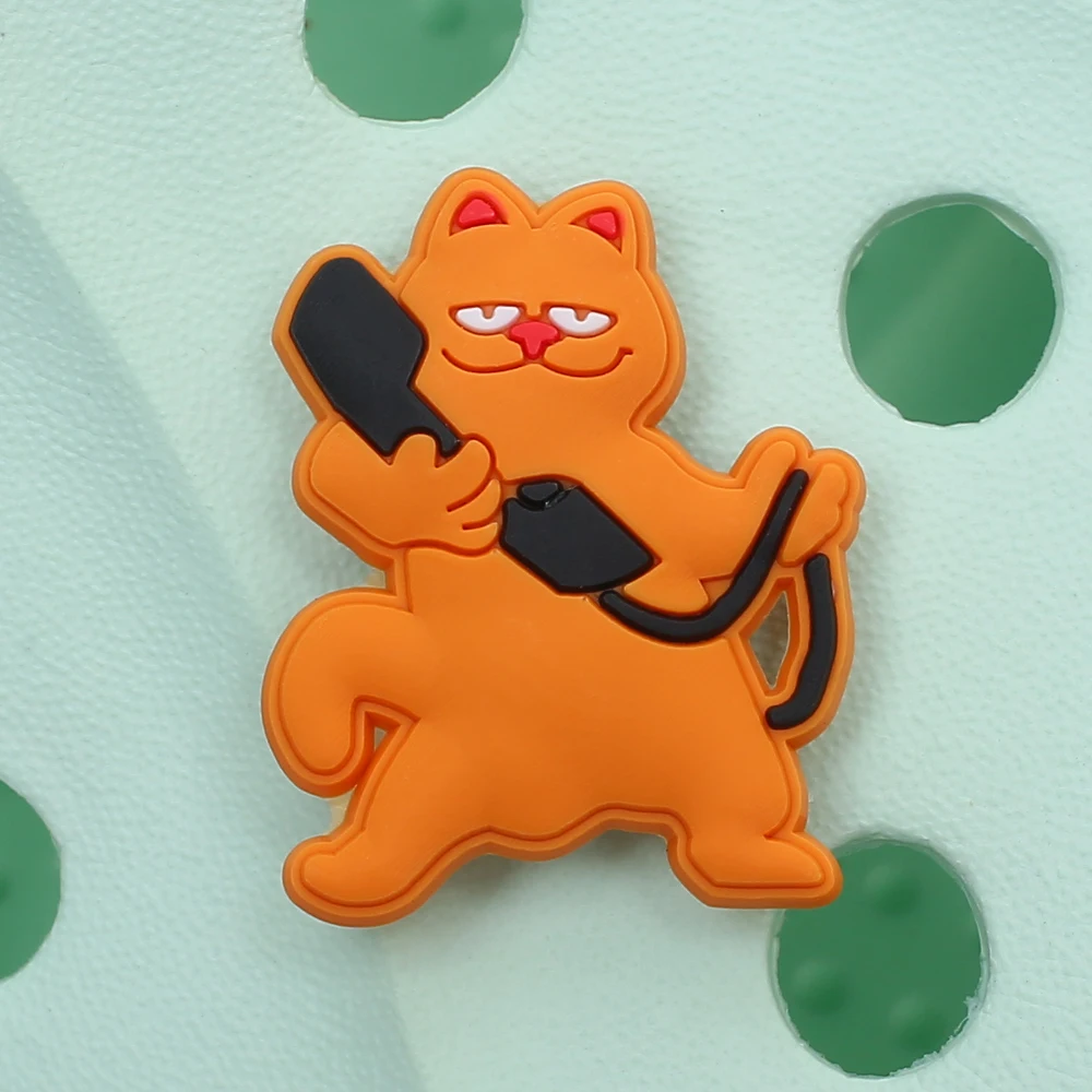 Single Sale 1pcs Animals 22 Types Shoe Charms Accessories Decorations Sad Frog PVC Croc jibz Buckle for Kids Party Xmas Gifts