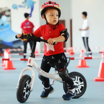 

Children's Balance Car Kids Balance Bike 2-6 Years Old Baby CHILDREN'S Toy Non-Pedal Scooter Learner Children Car