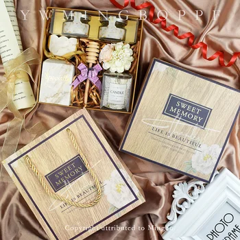

wedding Party Favors Gift for Guests Souvenirs kraft paper bag gift box packaging European ins high-grade Wood grain candy box