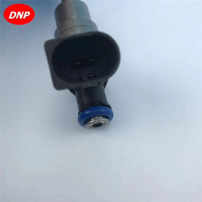 DNP Топливные форсунки Подходит для Audi A3 8P A4 B7 A6 C6 2,0 TFSi 0261500039/0 261 500 039/06F906036G