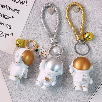

Cute Astronaut Spaceman Creative Plated Waistband Keychain Key Chains Ring Car Bag Pendent Charm Creative Accessories D609