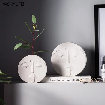

Direct marketing modern art creative tongue face mask vase decoration home living room study with decorative dried flower vase
