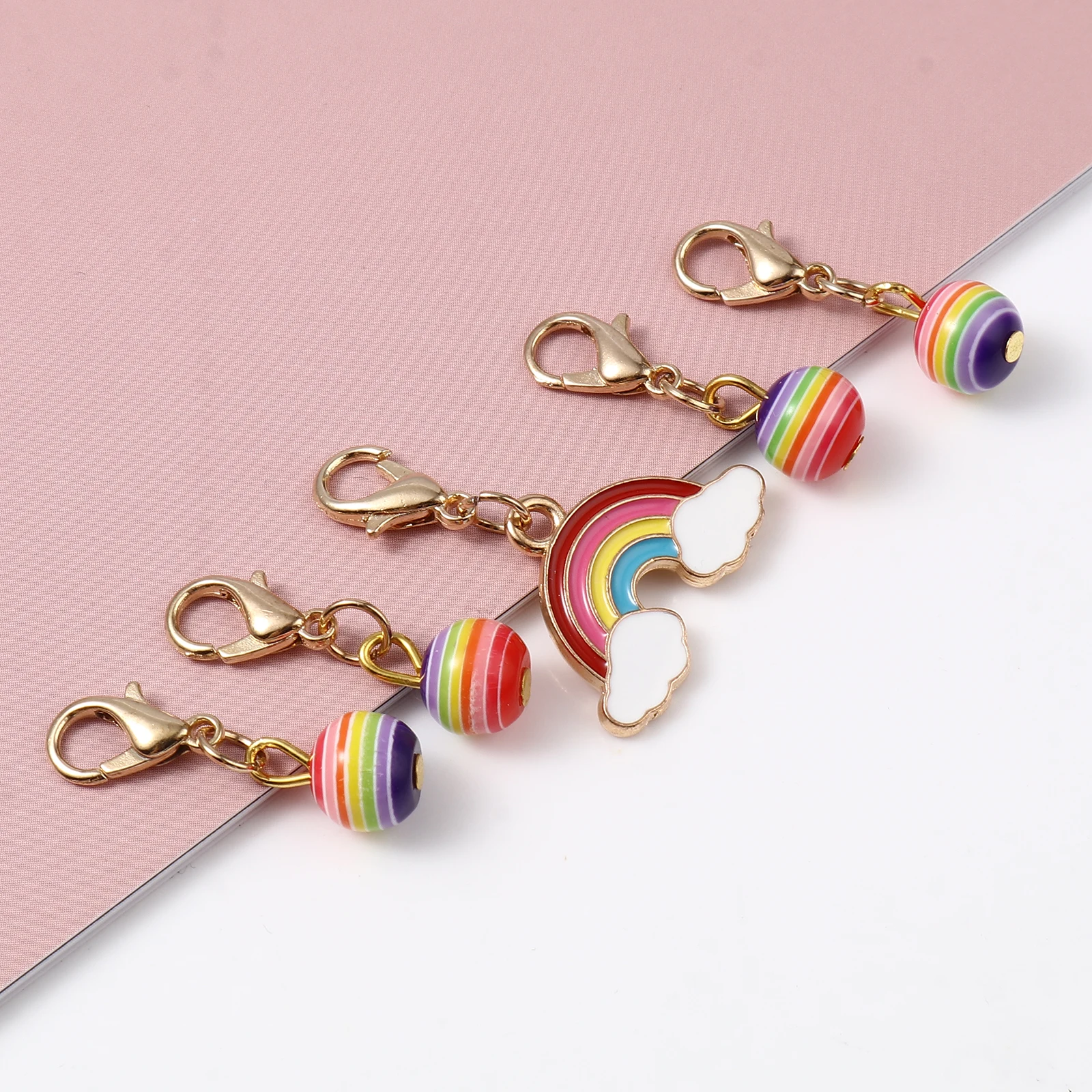 5pcs Enamel Rainbow Pendants Stitch Markers Colorful Weather Collection Metal Crochet Latch Knitting Tools For DIY Craft Kits wool needle art