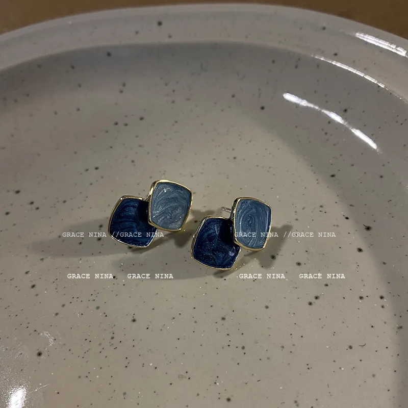 

Fashion Jewelry Female Blue Classic Earrings Contracted Geometric Squares Earrings Personality Stud Earrings For Women Trendy