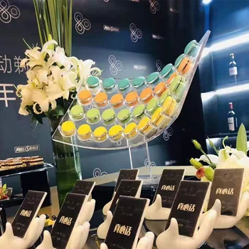 

Transparent acrylic macaron display rack curved dessert display rack dessert cake tray