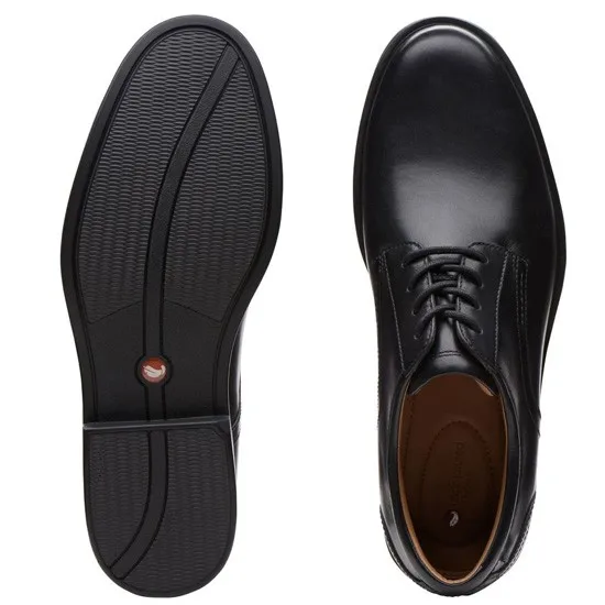 clarks unstructured mens shoes