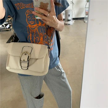 

Small crowd bag Lady 2020 new lady underarm bag texture retro medieval broadband crossbody bag baguette bag