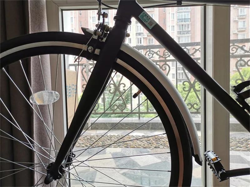 H5dd1a584590f43d1bfbe13c5599bc5c84