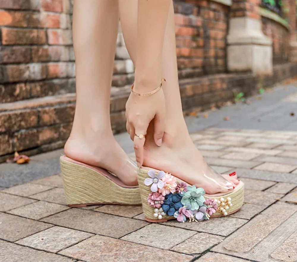 

High-heeled Slope sandals female thick-soled muffin with comfortable flower pearl shoes sweet open toe slippers QIAOJINGREN