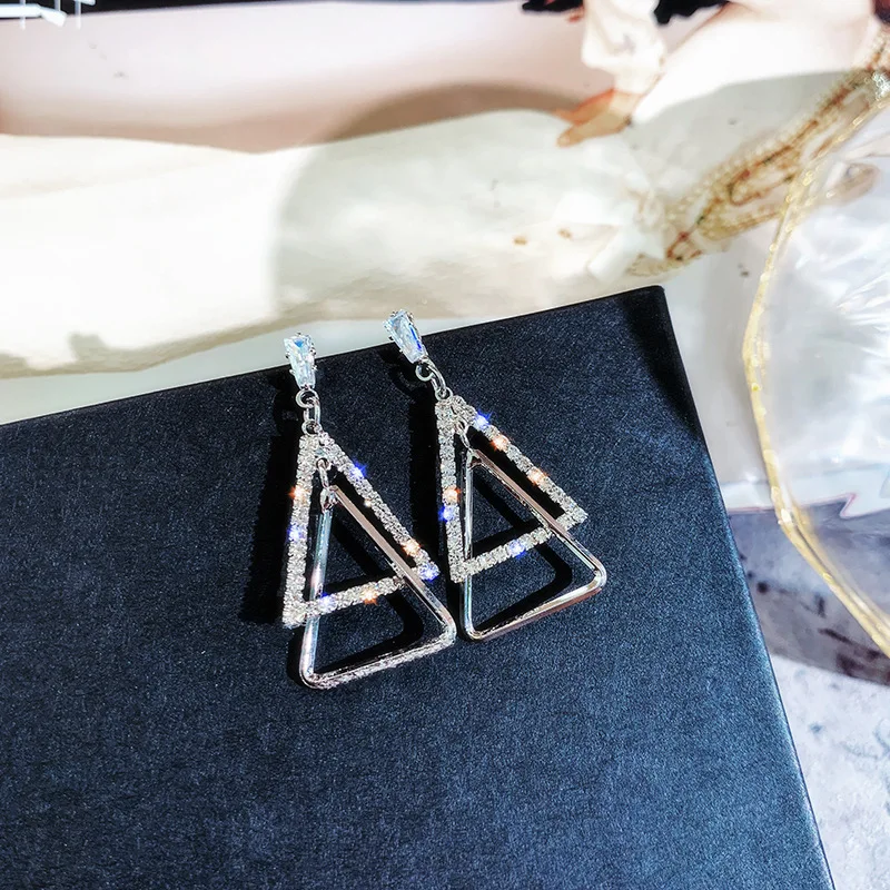 S925 Серебряная игла, модные геометрические серьги, Преувеличенные стразами и цирконием, треугольная длинная секция, золотые серебряные женские серьги