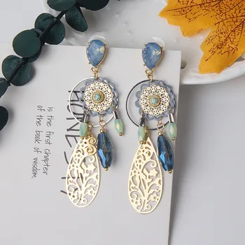 

South Korean Retro Court Romantic Earrings Long Temperament Exaggerated Hollow Flower Crystal Earrings For Women