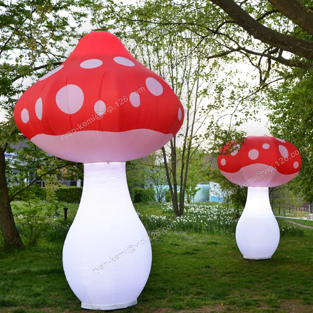 2.5m tall red white large inflatable mushroom with LED lighting glow inflatable mushroom balloon for outdoor decoration 2