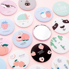 1Pcs Mini Make-Up Spiegel Draagbare Cartoon Hand Make Up Spiegel Reizen Ronde Compact Pocket Cosmetische Hulpmiddelen Beauty Accessoires