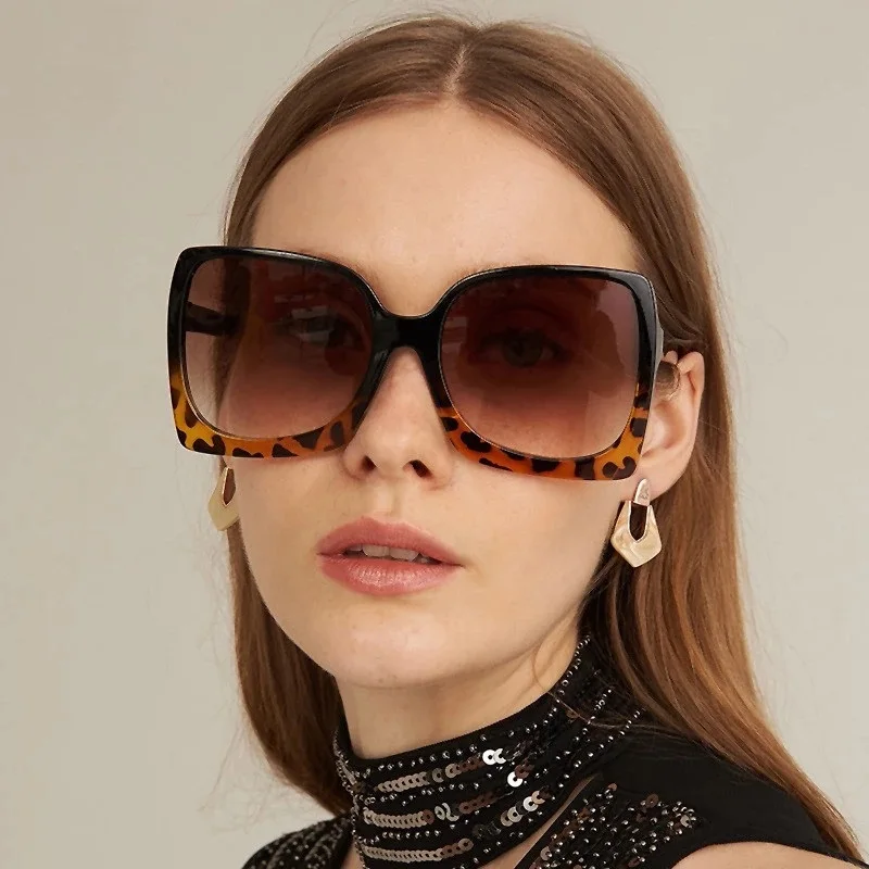 

Black Shades Women Luxury Brand Designer Sunglasses Frameless Unisex Big Lens Gradient Oversized Square Sun Glasses gafas UV400