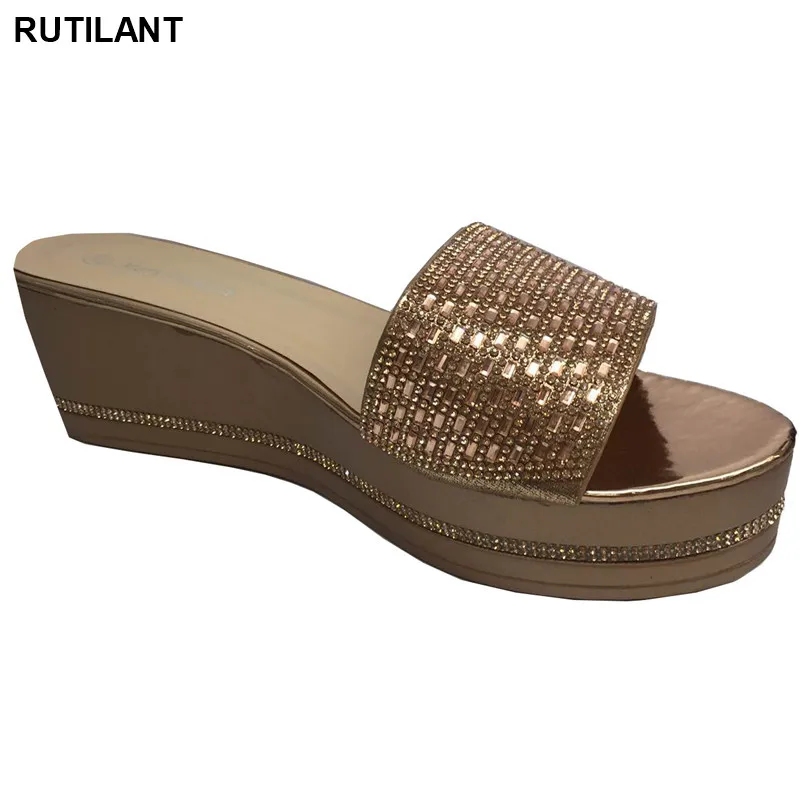 

Shoes Women Luxury 2020 Wedding Shoes Bride Italian Style Women Party Shoes Decorated with Rhinestone Sexy Heels Women Slippers