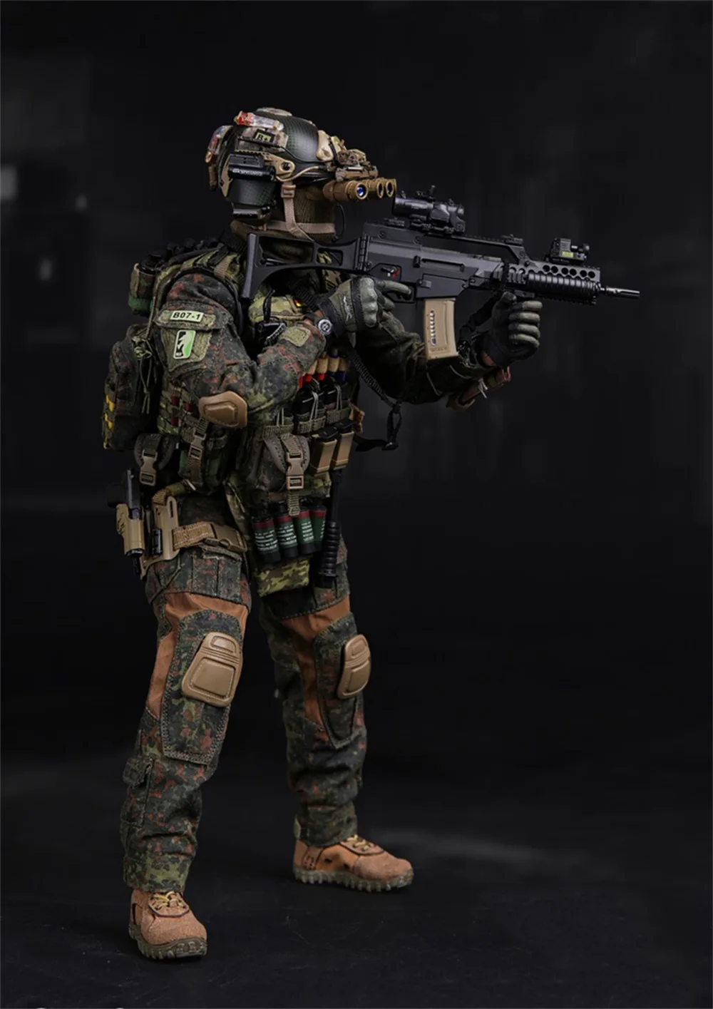 1/6 плотина 78037 KSK (KOMMANDO SPEZIALKRAFTE) ассаультер немецкий спецназ ударный рабочий коллекционный подарок
