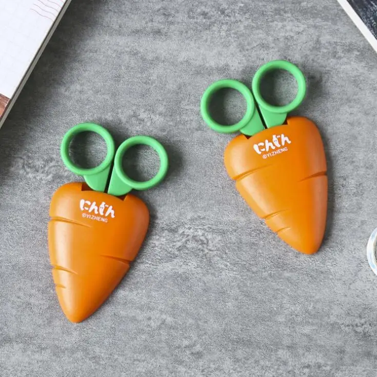

2020 new office culture and education carrot student scissors cartoon cute round head hand paper cutter