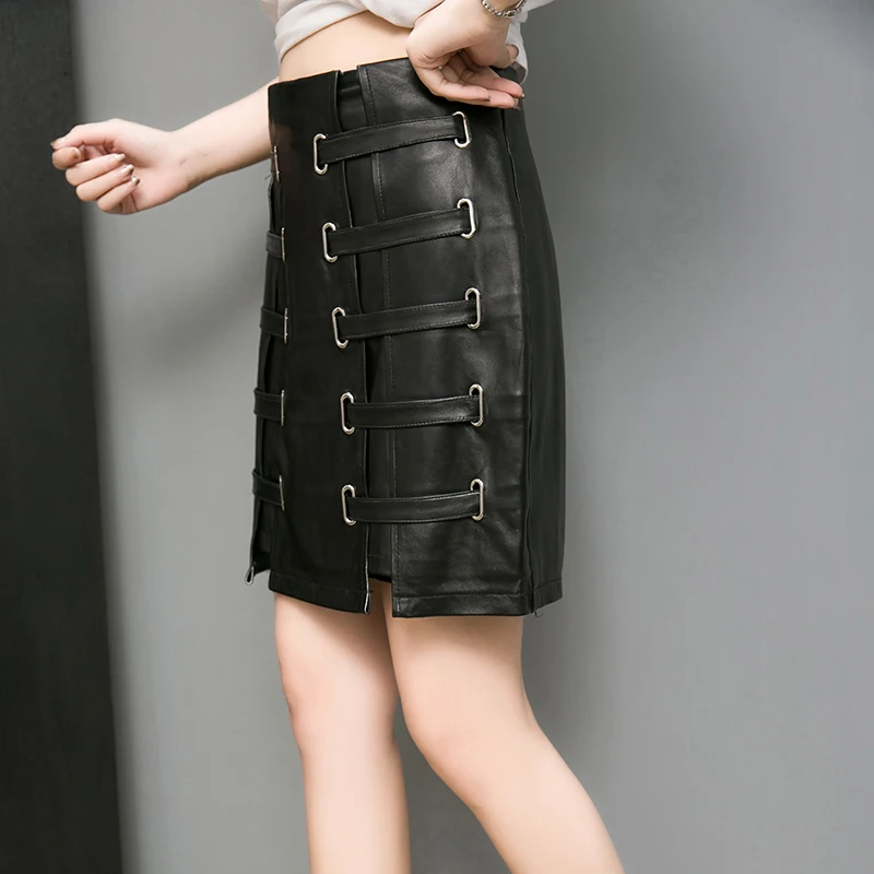 Женская черная юбка из натуральной овчины со шнуровкой и высокой талией