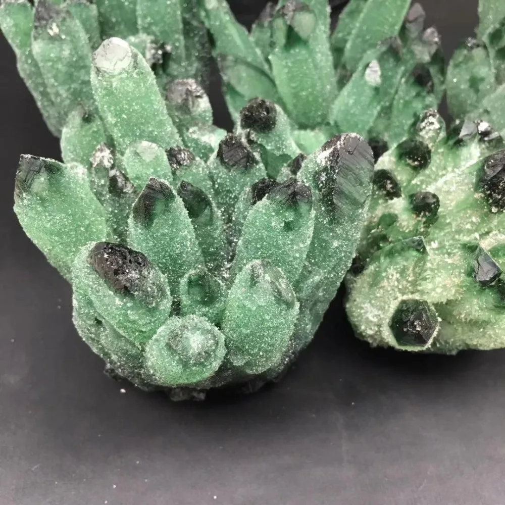 green crystals cluster (3)