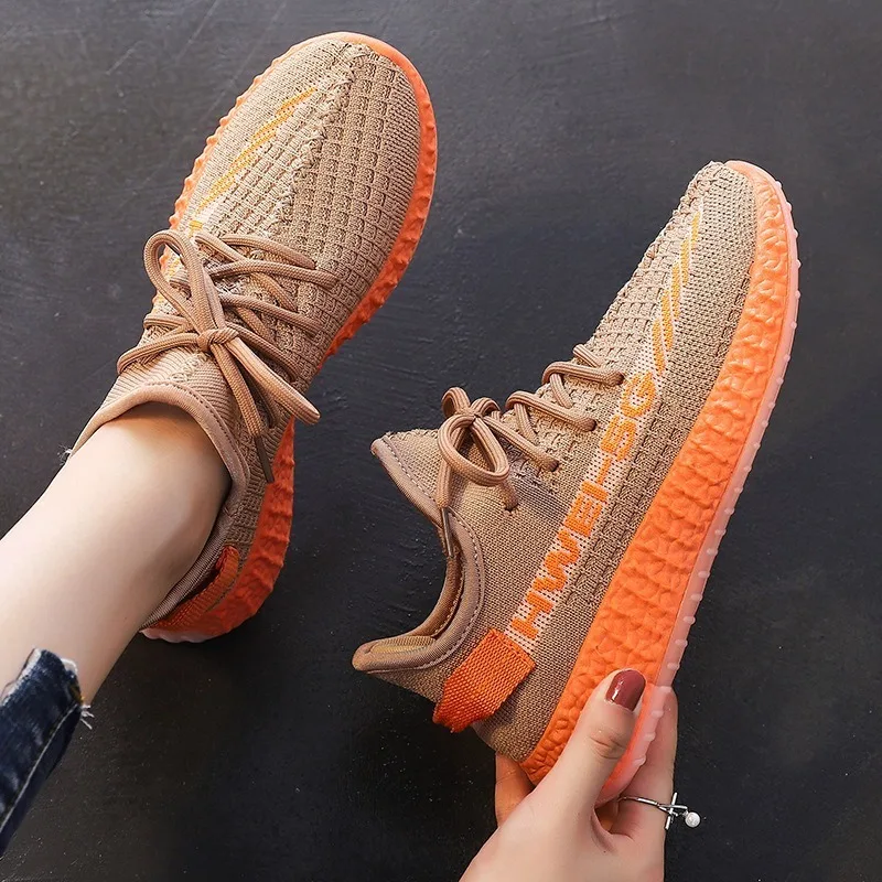 

2019 Fly Knit Breathable Platform Shoes Women Nonslip Sneakers with Mesh Women Flat Shoes S0124