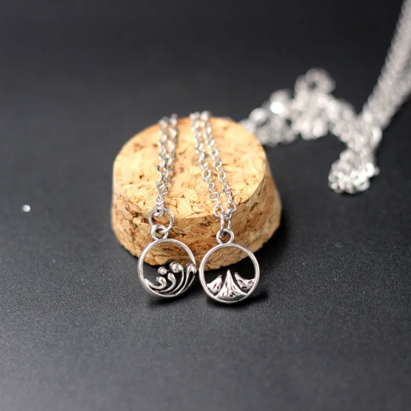 2 pcs women's statement couple necklace 