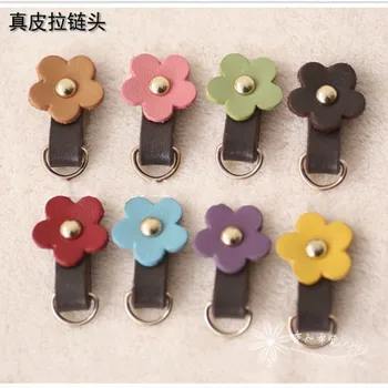 

10pcs/lot Decorative Zipper Head Pull Puller Slider Leather Flower Handbag Wallet Sewing Accessories Pendant Repair Kit