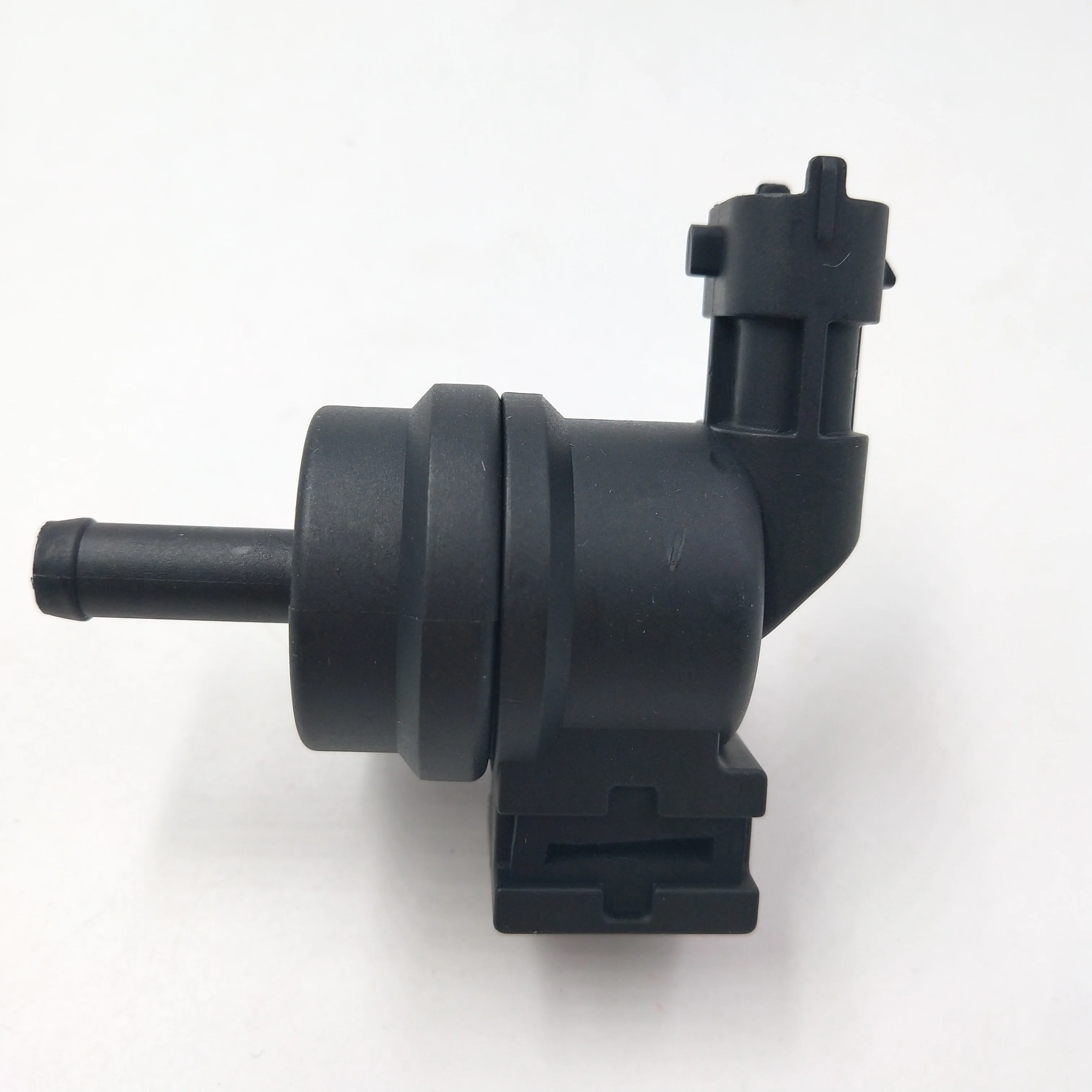  High Quality Fuel Vapor Canister Purge Valve Compatible With For Hyundai OEM 28910-2E000 289102E000