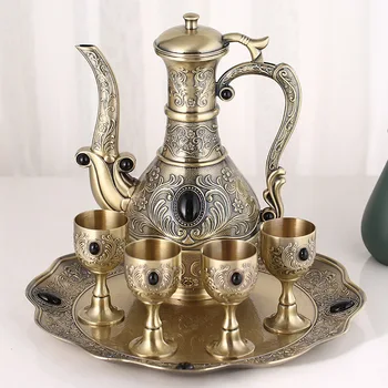 

European style vintage liquor set set, household creative spirit cup, metal wine pot, high-grade gifts, crafts and ornaments