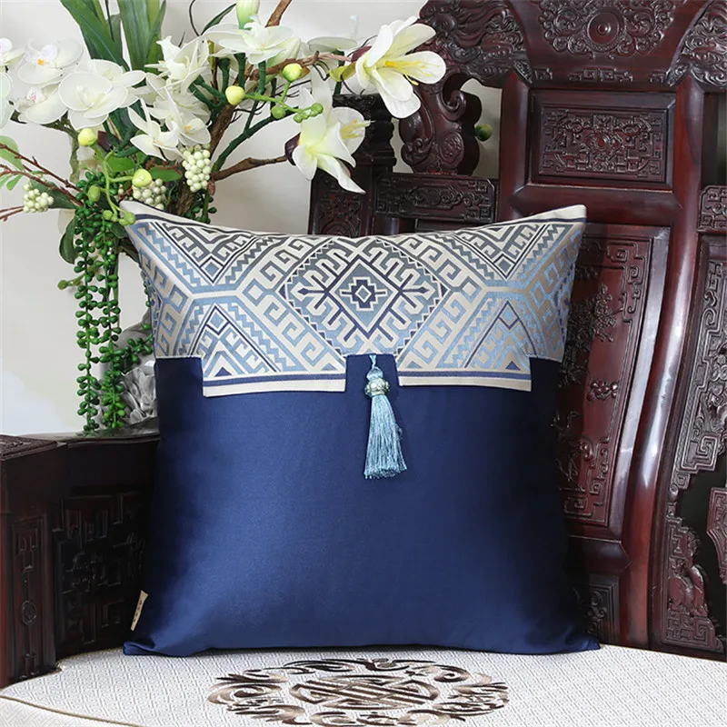 

Throw Pillowcase Chinese Style Geometric Pattern Cushion Cover Dark Blue Tassels Pillow Cover Decorative Restaurant Sofa Cover