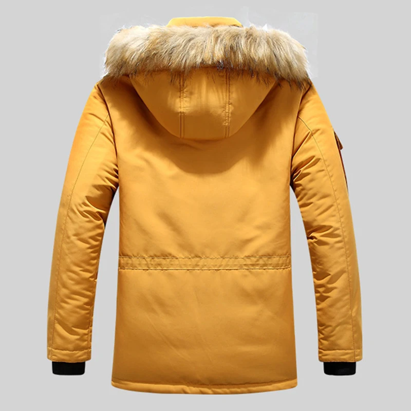 11907445939_901368473