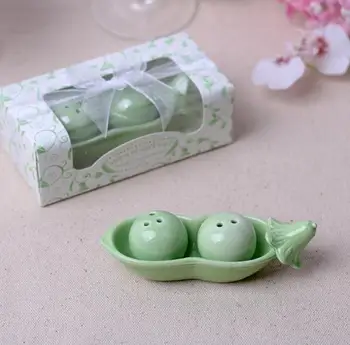 

Free Shipping 60 Sets Two Peas In A Pod Salt And Pepper Shakers Wedding Favors Wholesale