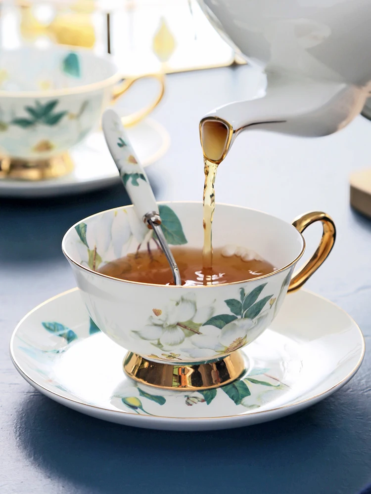

European Style Bone Porcelain Coffee Cup Set Vintage Ceramic Afternoon Tea Cup Saucer Spoon Luxury Gift For Cafe Shop Ceramic