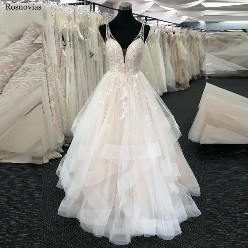 

Charming Tiered Skirts Wedding Dresses 2019 V Neck Backless Sweep Train Lace Appliques Beaded Modest A Line Bridal Gown Custom