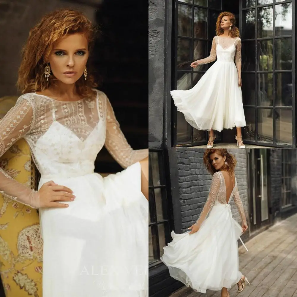 

White Long Sleeves Short Bohemian Wedding Dress Vintage Lace Appliqued Open Backless Country Beach Boho Bridal Gowns
