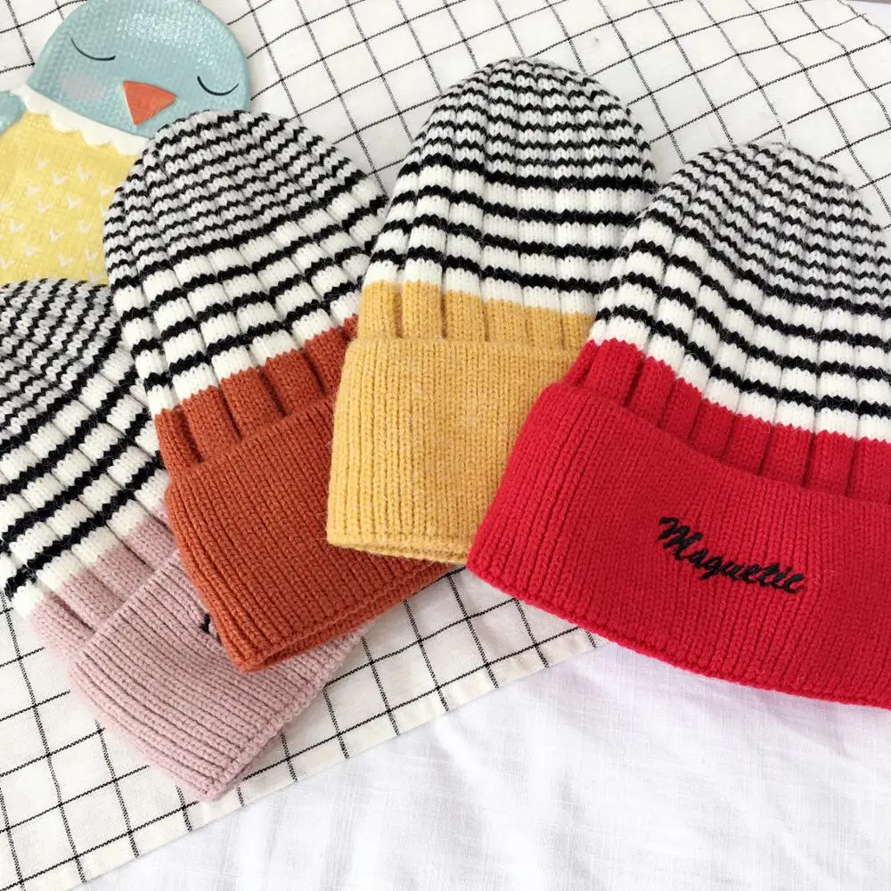 Детские шапочки Skullies Beanies для мальчиков и девочек, зимняя шапка в полоску с надписями и ушками, теплые эластичные модные аксессуары