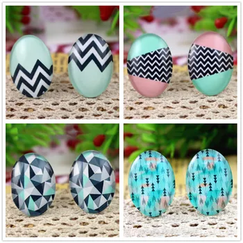 

Hot Sale 10pcs/lot 18x25mm Handmade Beautiful lines Glass Cabochon Fit 18*25mm Base Tray Handmade For Bracelet Necklace Pendants