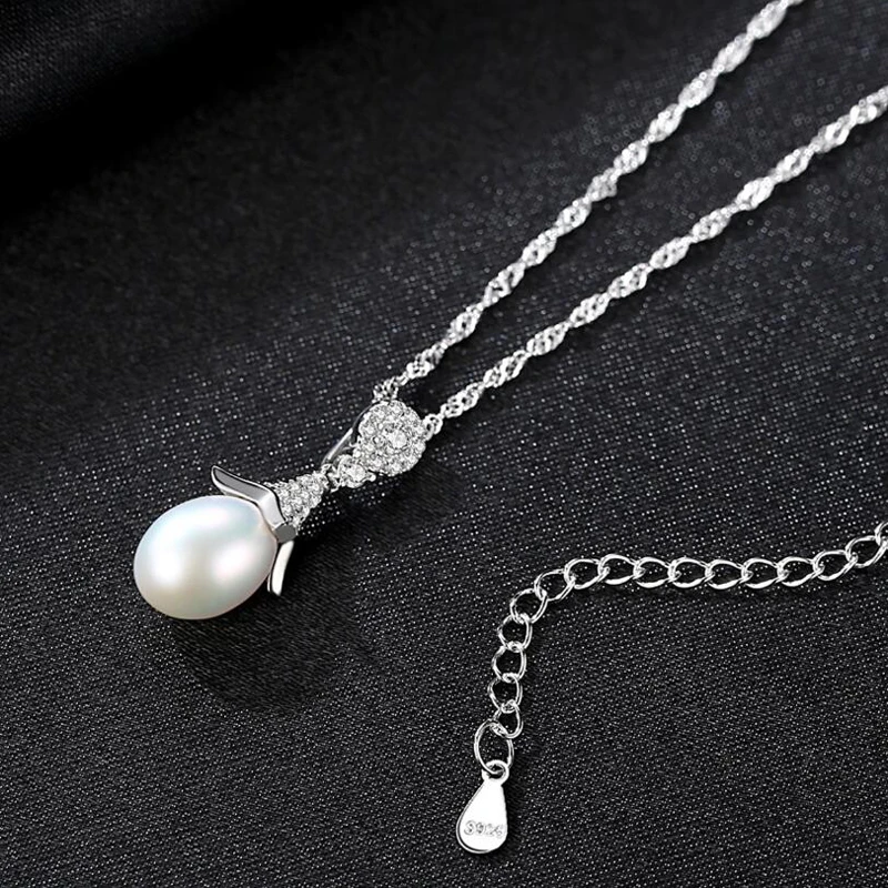 

[MeiBaPJ]Real Freshwater Pearl Simple Personality Flower Pendant Necklace 925 Solid Silver Fine Jewelry for Women