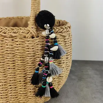 

Boho Jewelry Keychain Black Crystal Bead Shells Alloy Pompom Charm Key Chains Bohemian Accessories For Women Beach Bag