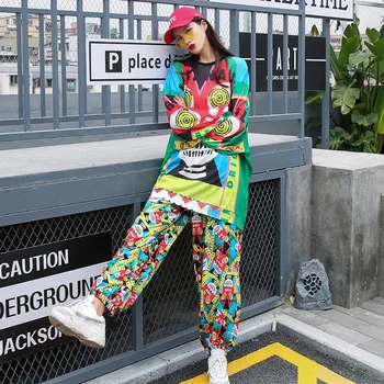

Tide brand hip-hop suit female 2020 summer new female ins tide print fashionable T-shirt + casual harem pants two-piece suit