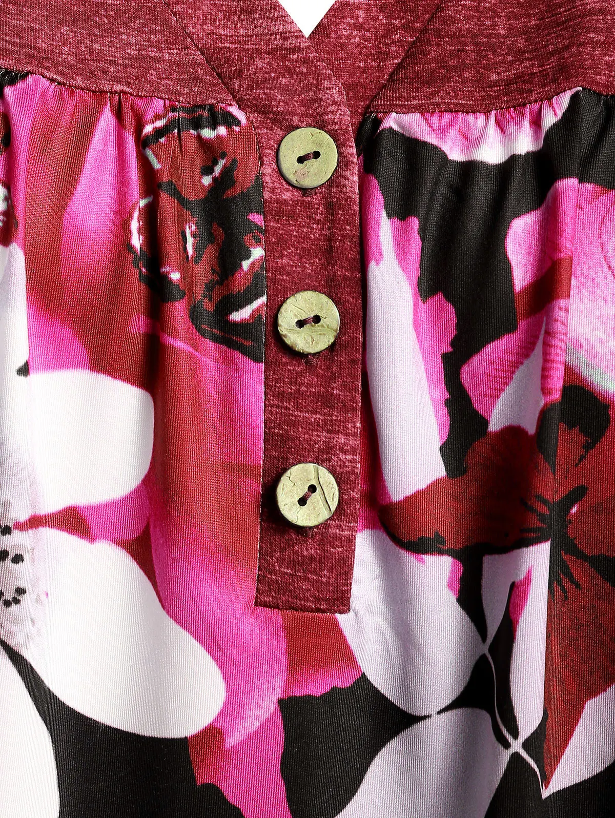 ROSEGAL размера плюс цветочный принт изогнутая футболка с v-образным вырезом короткий рукав Топы повседневные длинные трапециевидные майки на пуговицах женская одежда