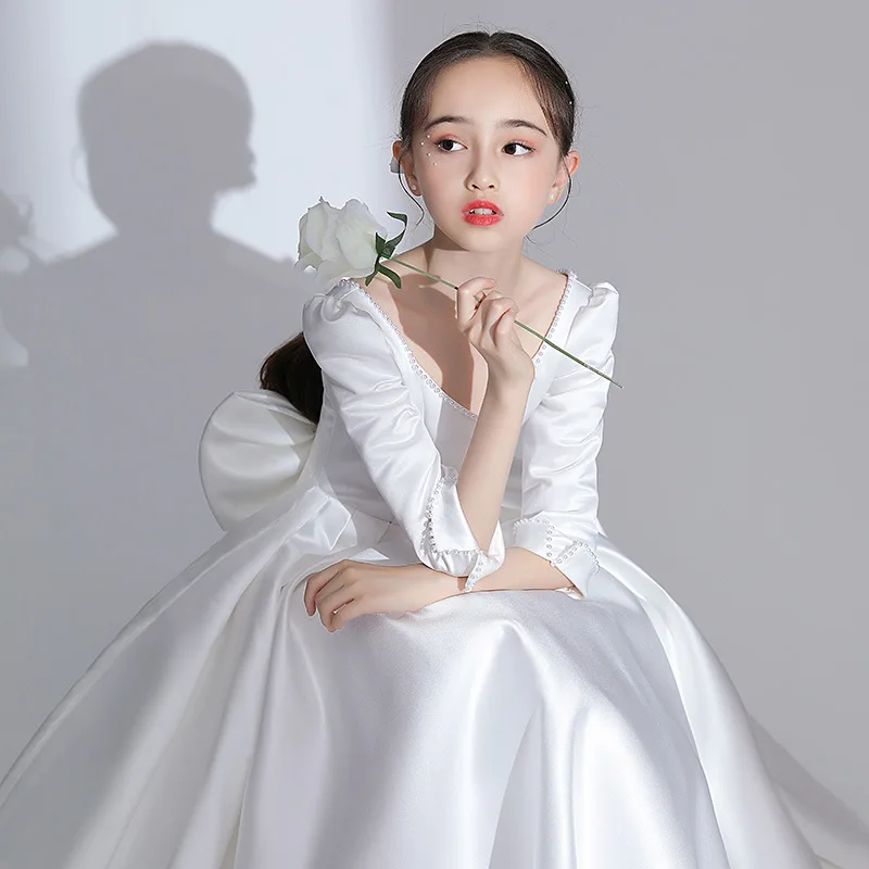 Princess Satin Scoop Flower Girl Dress Bow Children First Communion Dress Ball Gown Wedding Party Dress Runway Show Pageant