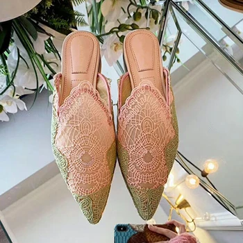

Fashion Embroidery Woman Slippers Sexy Lace Up Slip On Women Outside Silds Luxury Brand Pointed Toe Causal Shoes Woman Flats