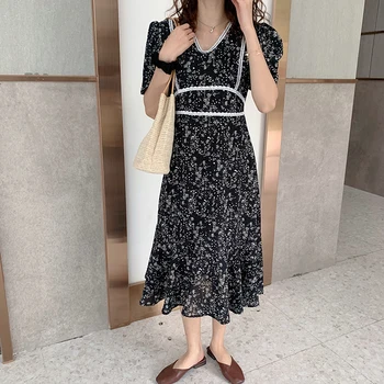 

COIGARSAM Vintage Short Sleeve Women dress Summer Lace Floral Print V-Neck Dresses White Black 0200