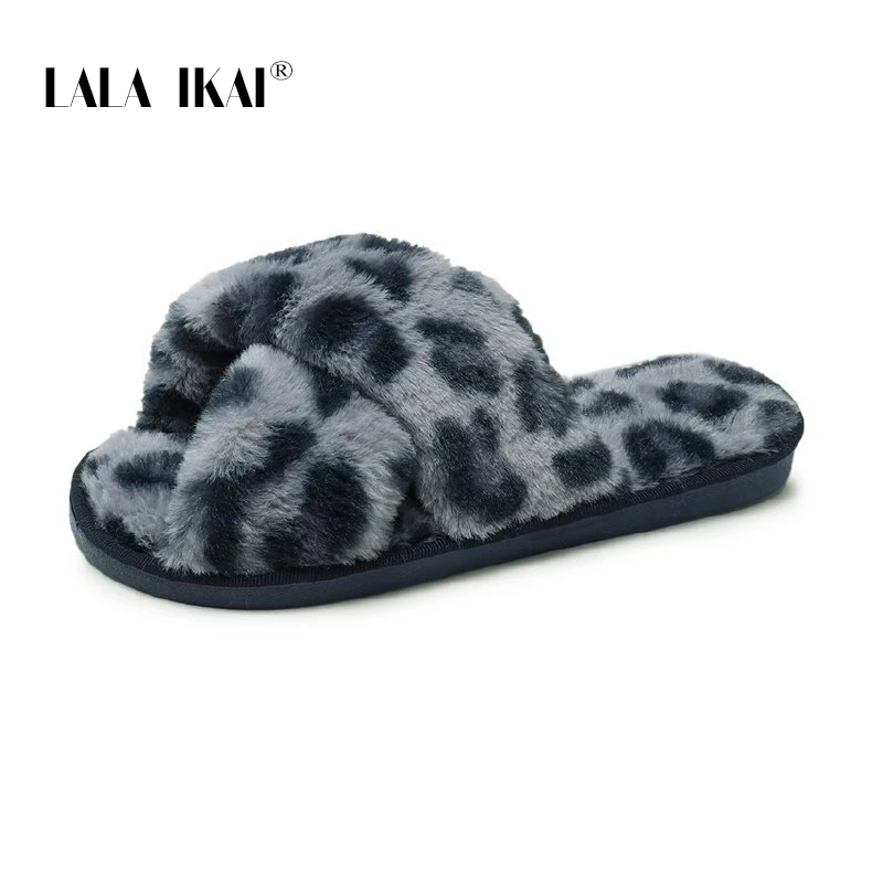 LALA IKAI; женские тапочки; сезон осень-зима; пушистые леопардовые шлепанцы на плоской подошве; повседневные женские домашние тапочки; XWA10127-4 - Цвет: Blue